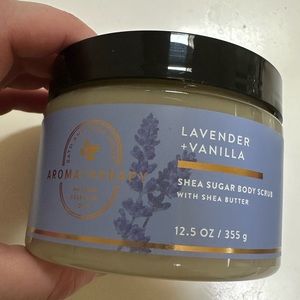 Bath & Body Works Lavender & Vanilla Aromatherapy Body Scrub